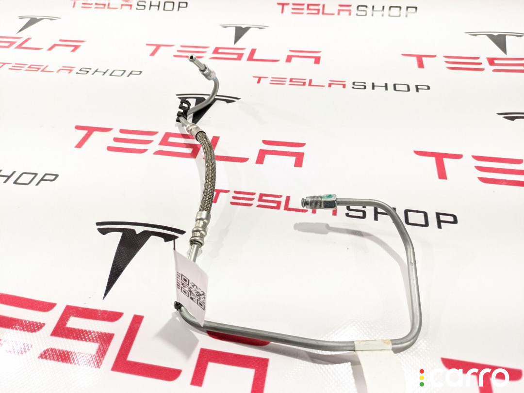 1044746-00-A трубка тормозная Tesla Model 3 2019г. - фото №1