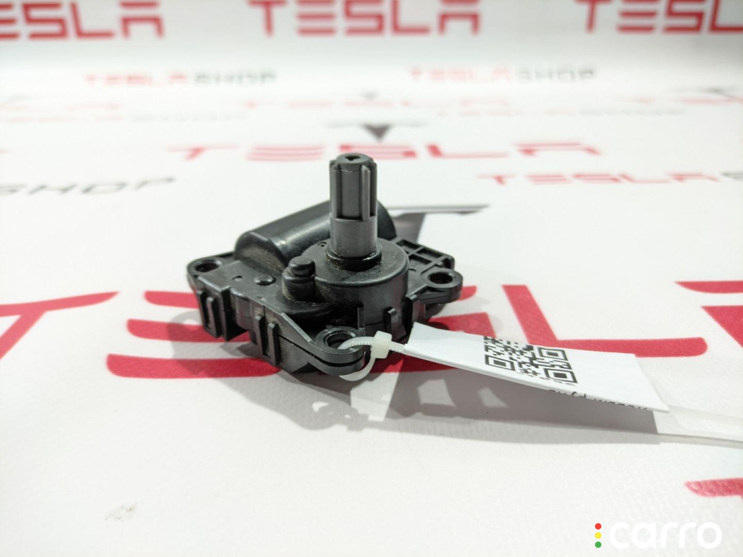 1099999-00-H, T92882B12 Моторчик заслонки печки Tesla Model 3 2019г. - фото №4