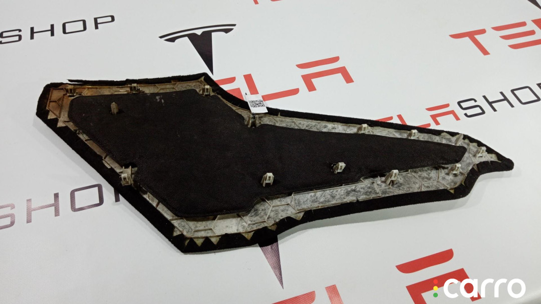 1086816-00-G Накладка центральной консоли Tesla Model 3 2019г. - фото №4
