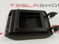 1087900-00-E декоративная накладка центральной консоли Tesla Model 3 2019г. - фото №4