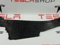 1087932-00-B Накладка центральной консоли Tesla Model 3 2019г. - фото №3