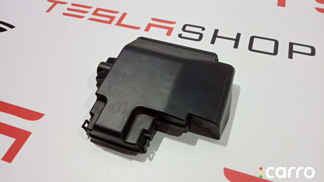 1013274-00-C Крышка блока предохранителей переднего Tesla Model S 2014г. - фото №4