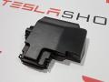 1013274-00-C Крышка блока предохранителей переднего Tesla Model S 2014г. - фото №4