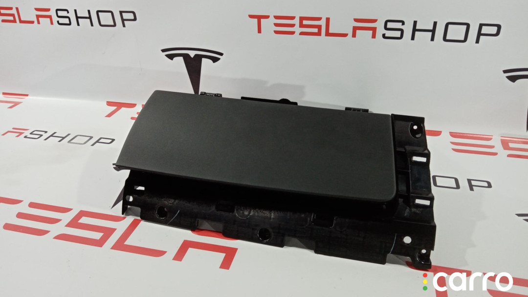 1002295-00-E, 1003327-08-I Бардачок Tesla Model S 2014г. - фото №1
