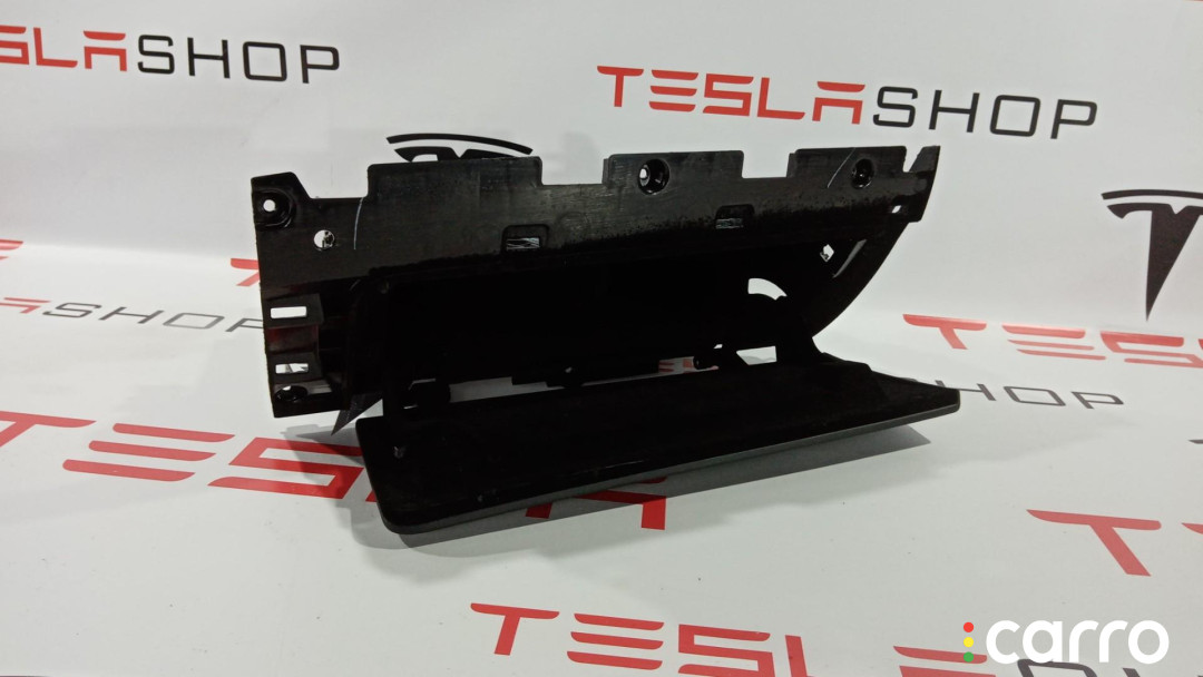 1002295-00-E, 1003327-08-I Бардачок Tesla Model S 2014г. - фото №3