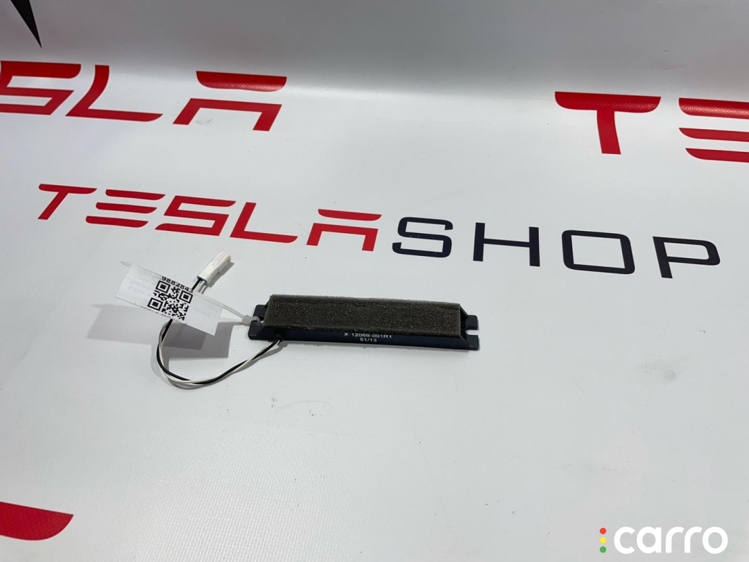 1014951-00-A, X-12069-001R1 Антенна системы комфортного доступа Tesla Model S 2014г. - фото №3
