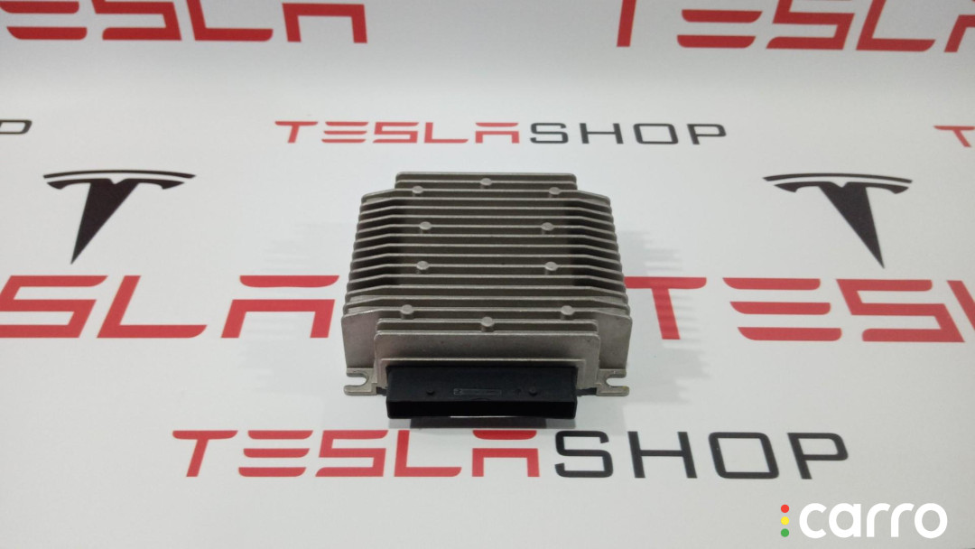 1000350-001-09, 1004833-10-A Усилитель аудио PREMIUM Tesla Model S 2014г. - фото №1
