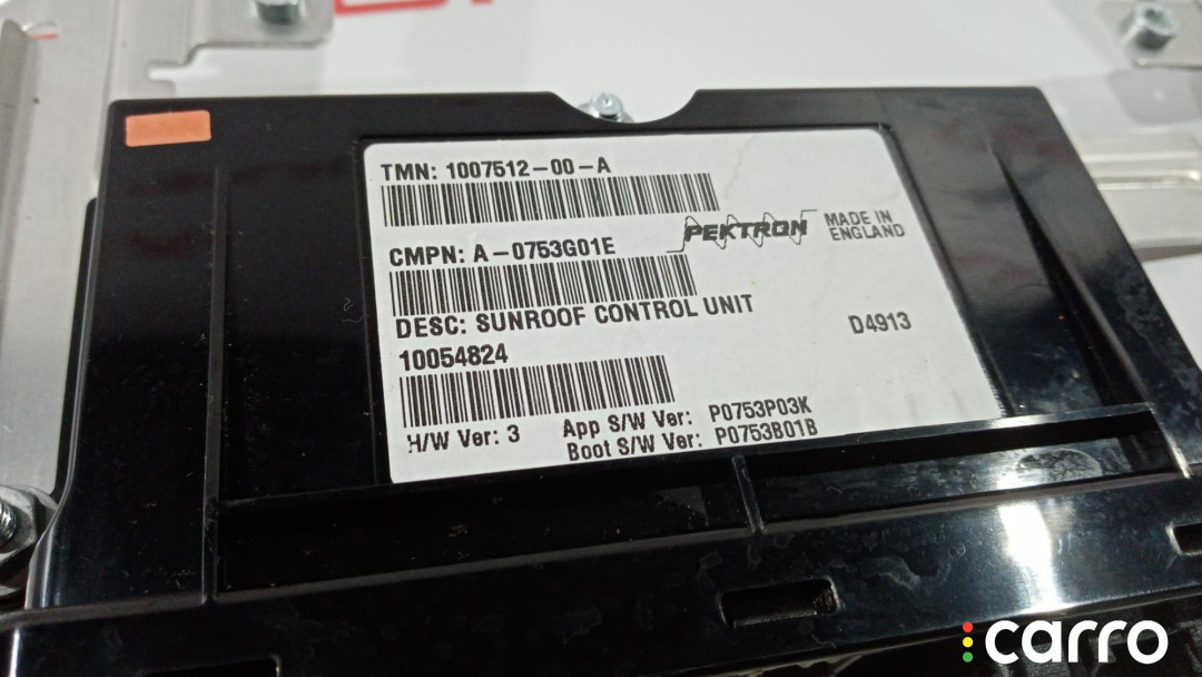 1007512-00-A, 1007512-00-B, 1013496-00-F блок управления крышей / люком Tesla Model S 2014г. - фото №2