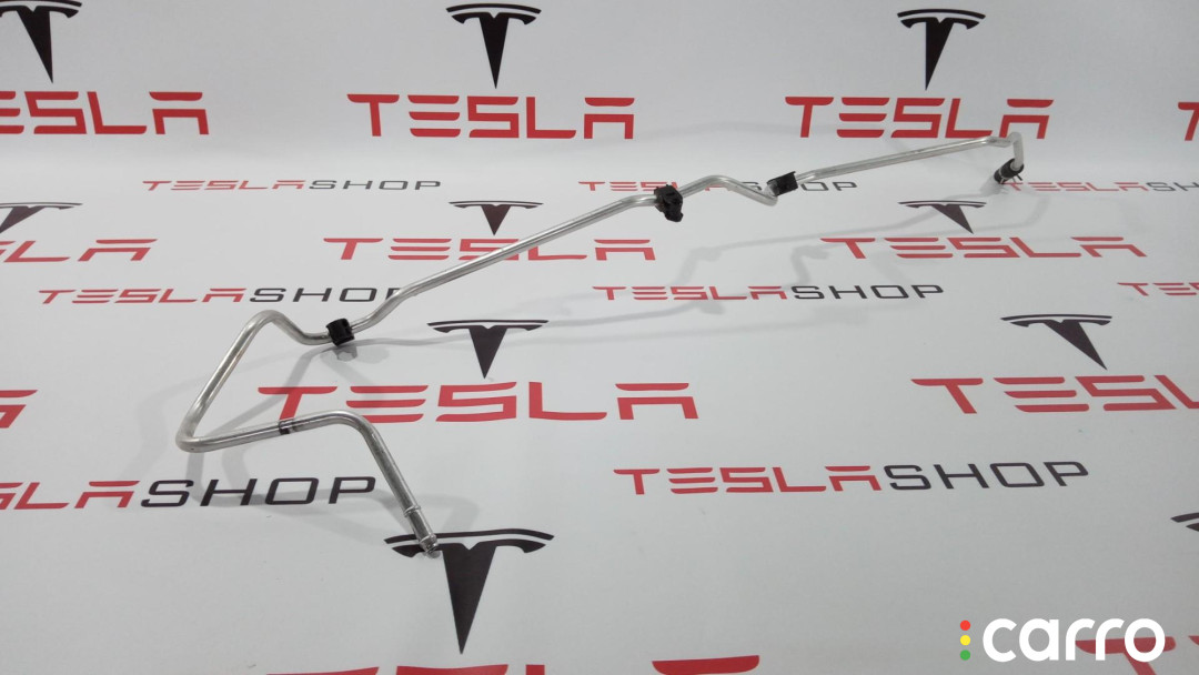 Трубка кондиционера Tesla Model S 2014г. - фото №2