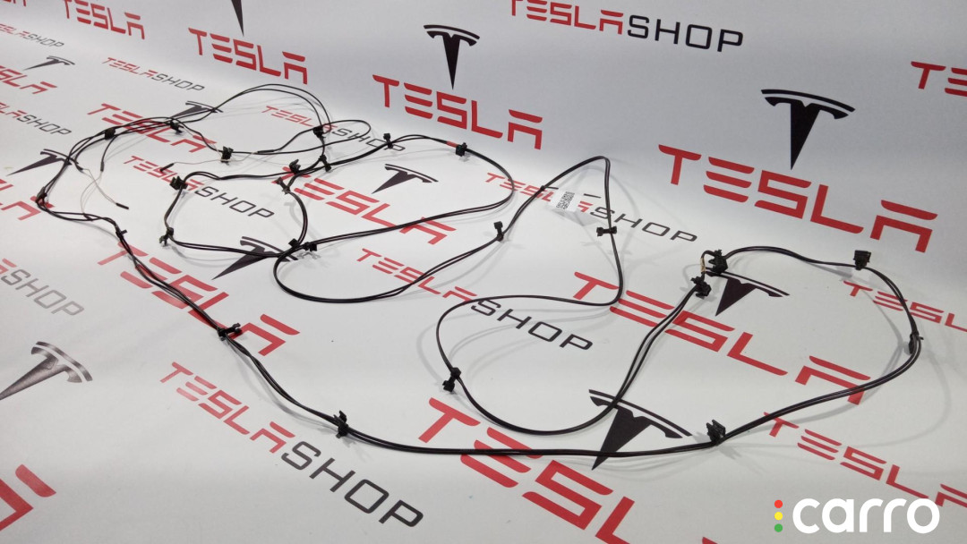 1034601-00-D антенна Tesla Model S 2014г. - фото №4