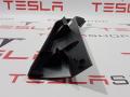 1009252-00-C Накладка крышки багажника Tesla Model S 2016г. - фото №4