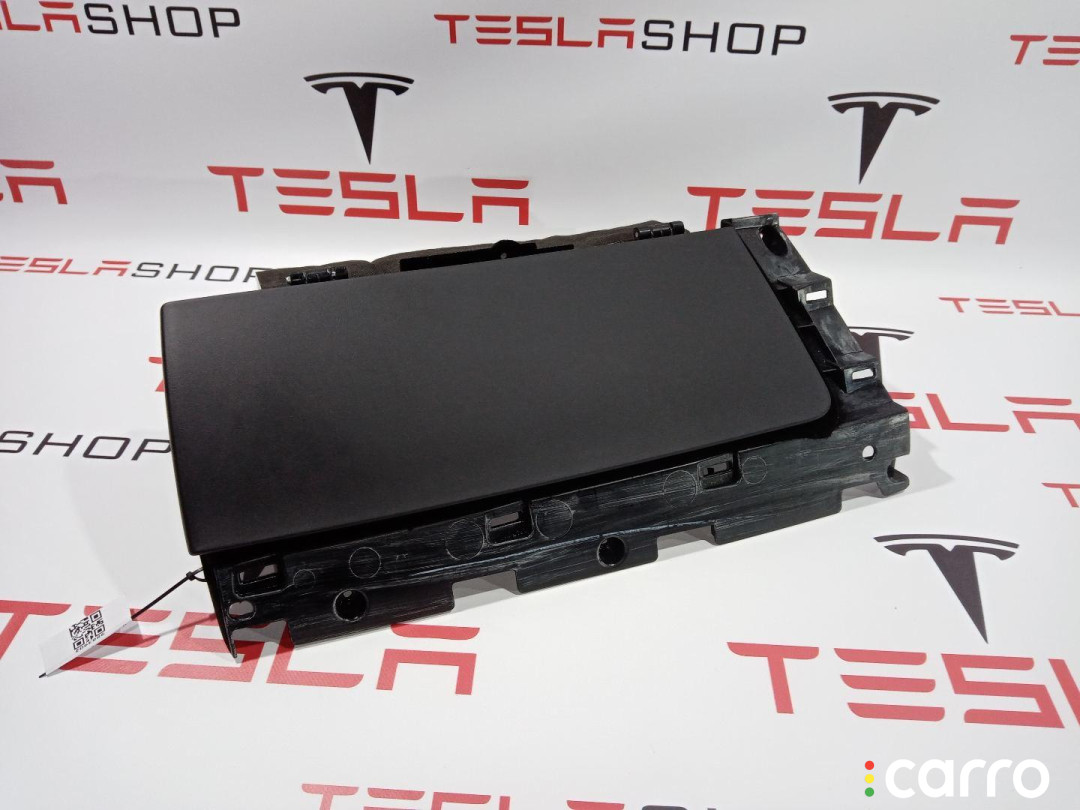 1002295-00-E, 1003327-08-I Бардачок Tesla Model S 2016г. - фото №1