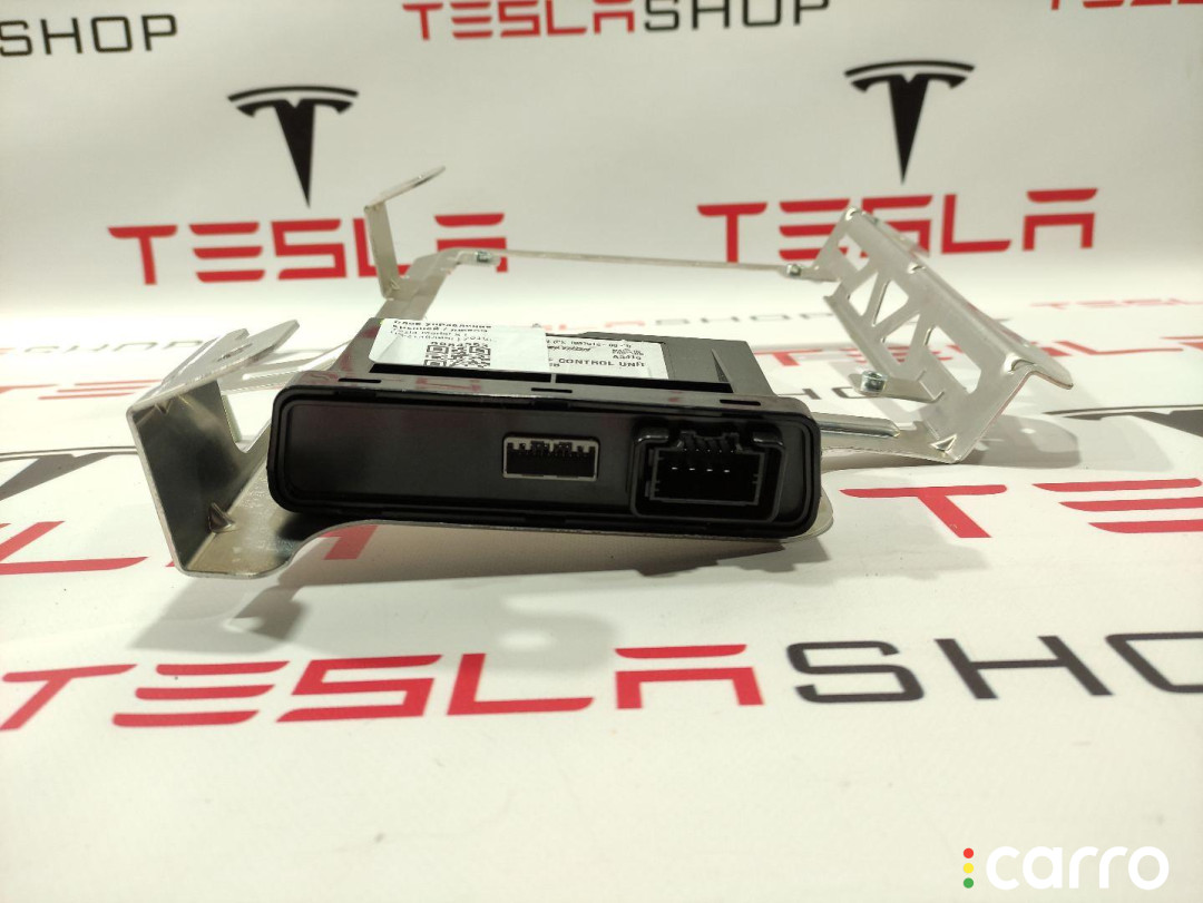 1007512-00-A, 1007512-00-B, 1013496-00-F блок управления крышей / люком Tesla Model S 2016г. - фото №3