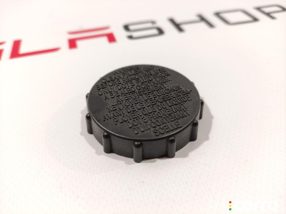 31044677-00-A Пробка расширительного бачка Tesla Model 3 2019г. - фото №1
