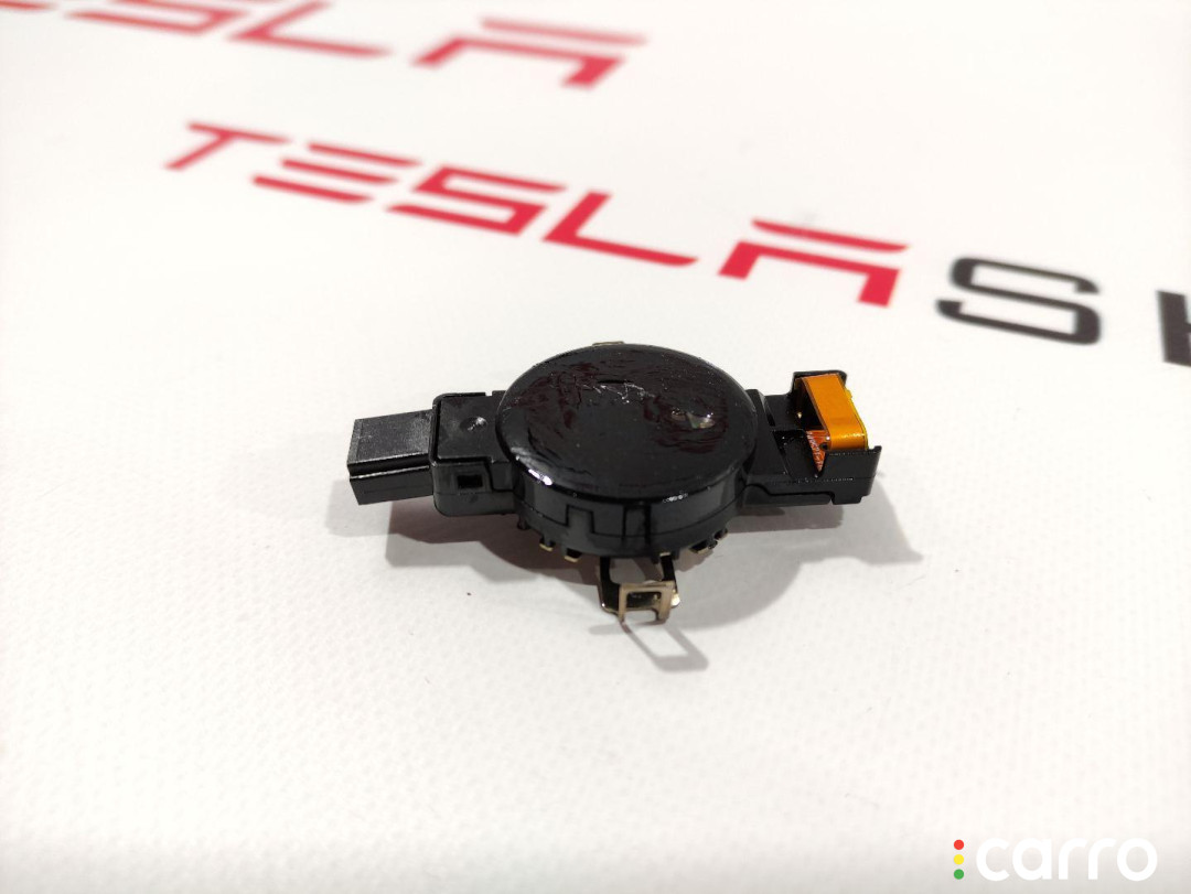 1011582-00-C датчик дождя Tesla Model S 2014г. - фото №3