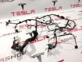 1067957-00-F Электропроводка двери Tesla Model 3 2020г. - фото №3