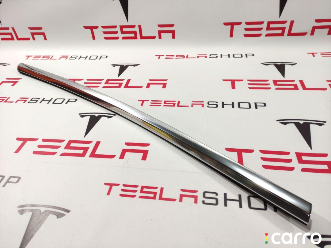 1080684-50-E молдинг двери передней правой Tesla Model 3 2020г. - фото №1
