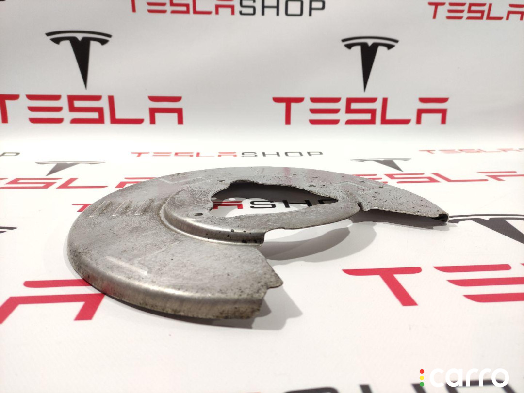 1044665-00-C Кожух тормозного диска Tesla Model 3 2020г. - фото №4