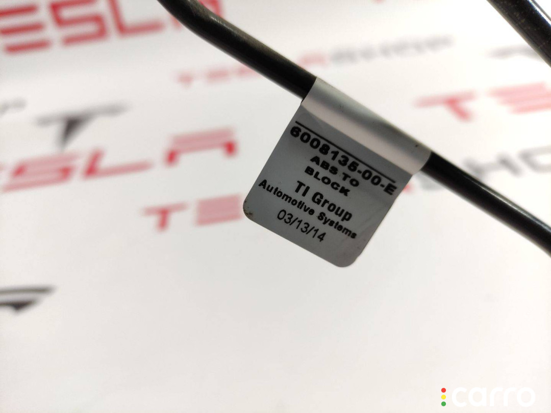 6008135-00-E трубка тормозная Tesla Model S 2014г. - фото №3