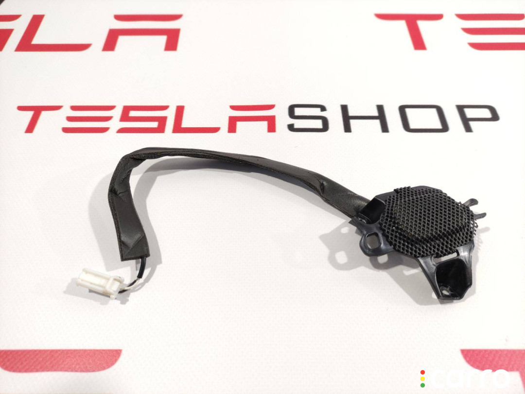 1047000-00-A микрофон Tesla Model X 2016г. - фото №1