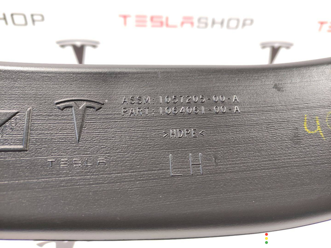 1064061-00-A воздуховод Tesla Model X 2016г. - фото №2