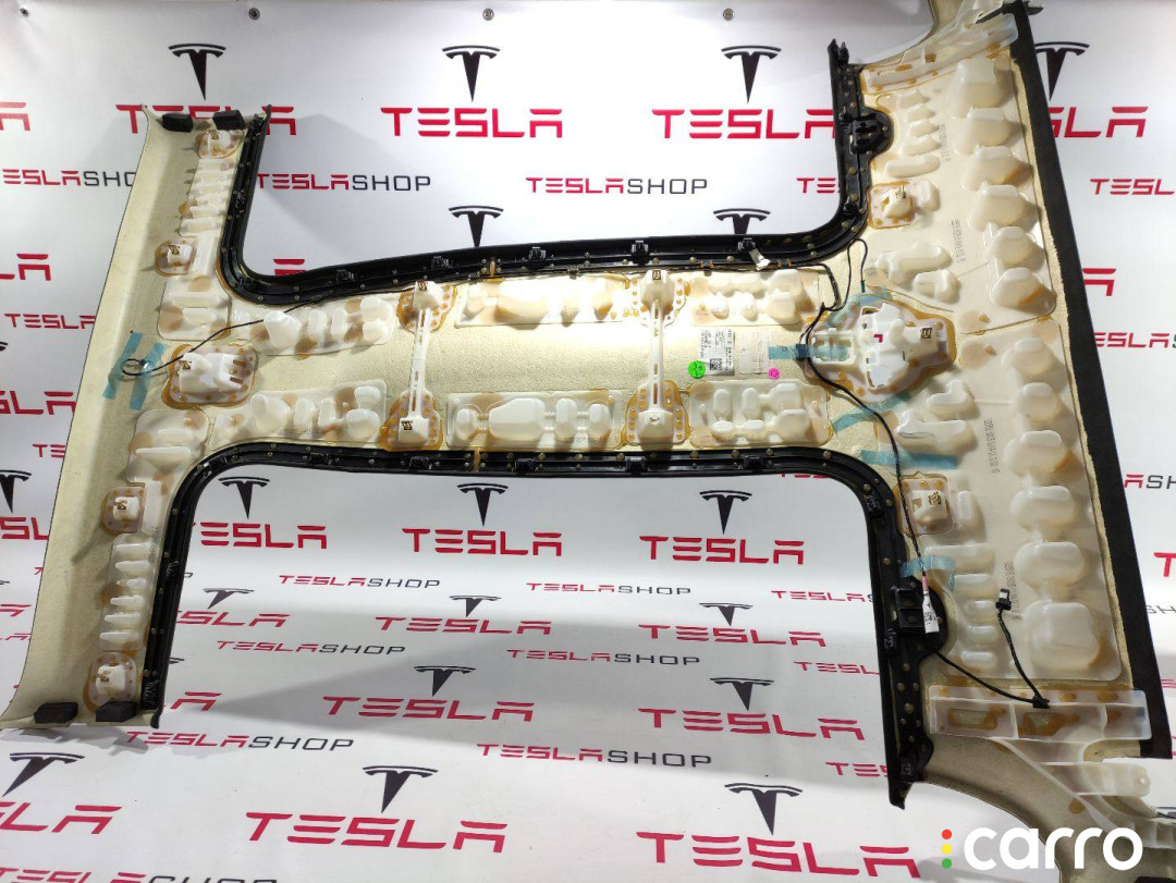 1053921-04-E Обшивка потолка Tesla Model X 2016г. - фото №6