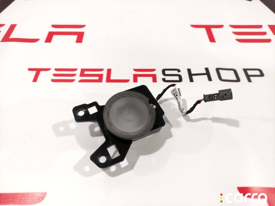 1036642-00-B подсветка двери задней правой Tesla Model X 2016г. - фото №1