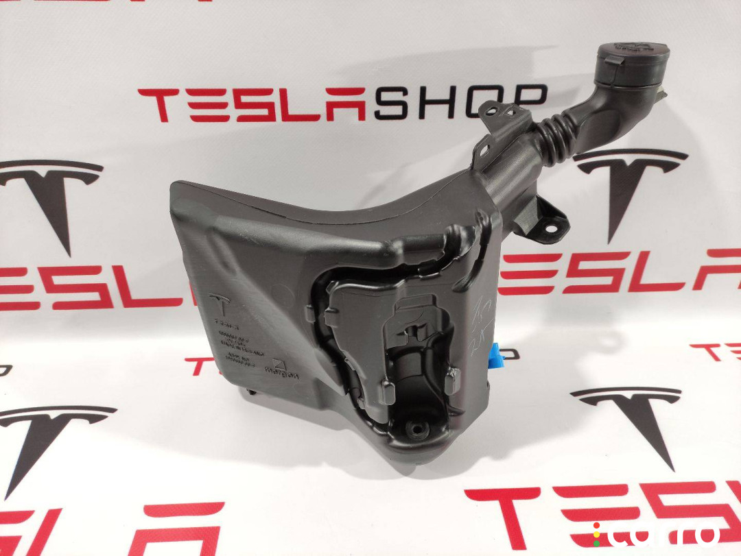1096062-00-F, 1139548-00-A бачок омывателя Tesla Model 3 2020г. - фото №1
