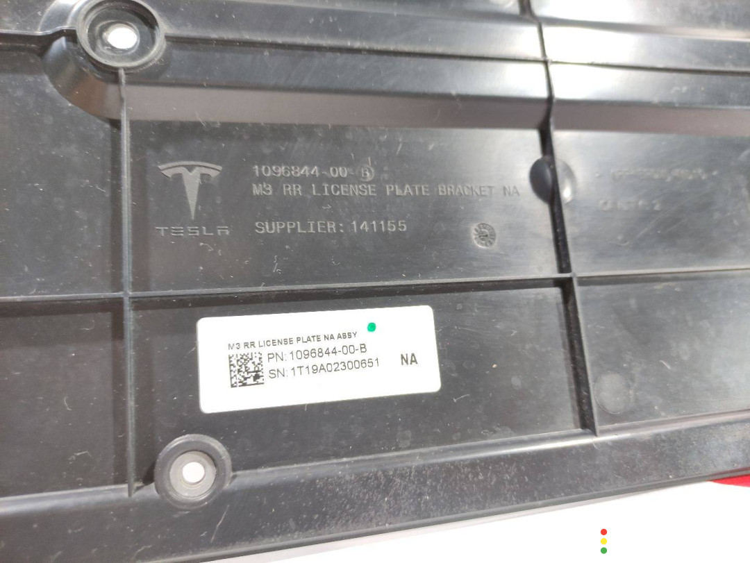 1096844-00-B бленда Tesla Model 3 2020г. - фото №3