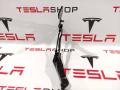 1092820-00-E петля крышки багажника левая Tesla Model 3 2020г. - фото №2