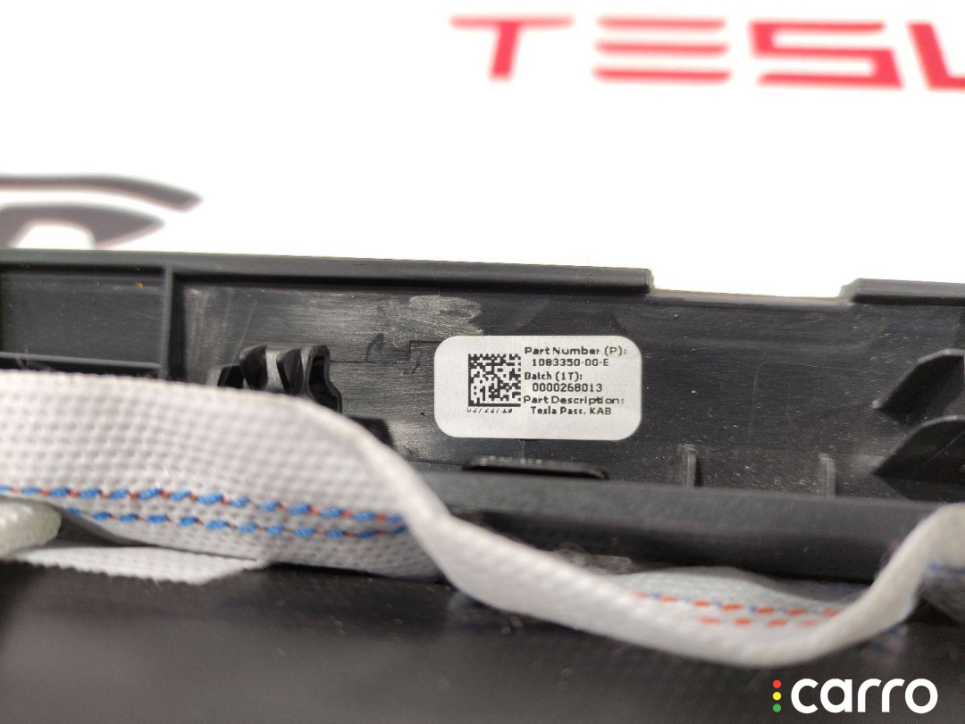 1077826-00-D, 1083350-00-E, 1143753-00-A Подушка безопасности коленная Tesla Model 3 2020г. - фото №2