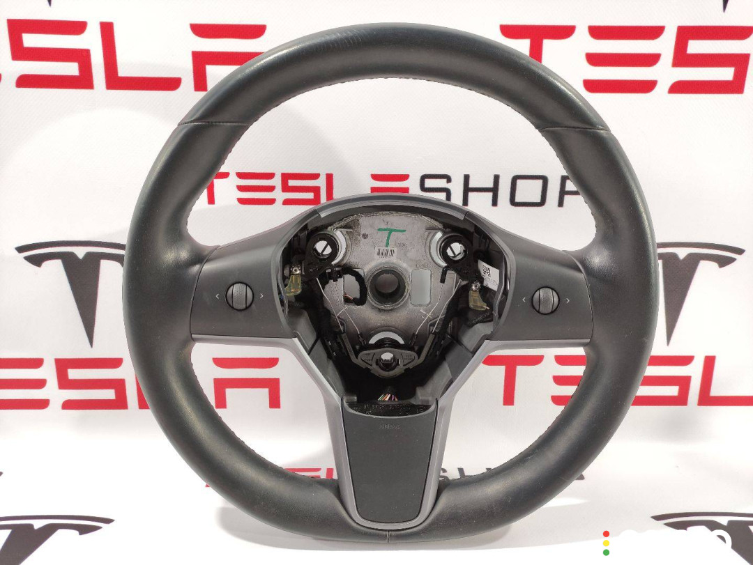1085682-00-B, 1095222-00-L, 1095222-00-N, 1105324-00-J Руль Tesla Model 3 2020г. - фото №1
