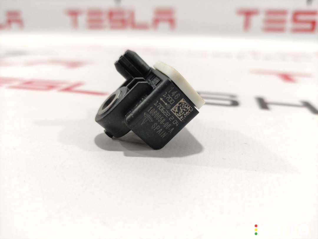 1060058-00-A датчик удара задний нижний Tesla Model X 2017г. - фото №2