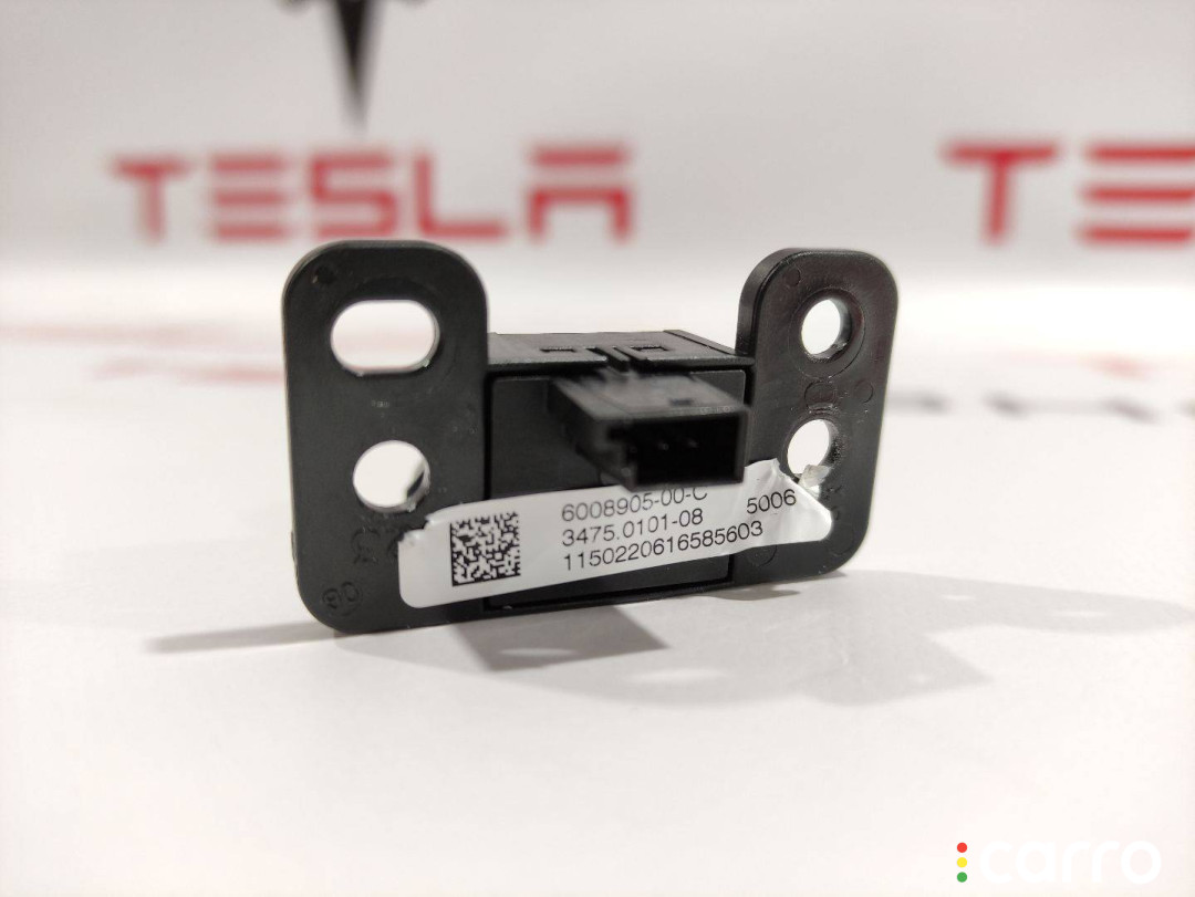 6008905-00-C кнопка аварийной сигнализации Tesla Model S 2015г. - фото №2