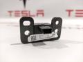 6008905-00-C кнопка аварийной сигнализации Tesla Model S 2015г. - фото №2