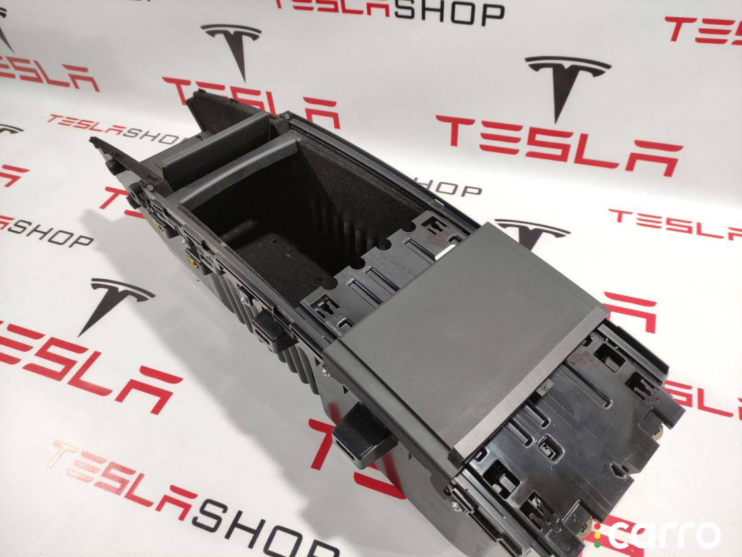 1055149-00-G Центральная консоль Tesla Model X 2017г. - фото №5