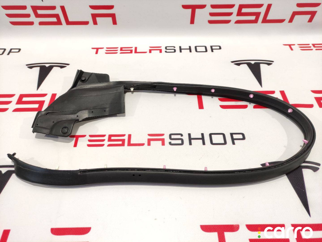 600959500D Уплотнитель задней двери Tesla Model S - фото №1
