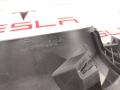 1009254-00-G Накладка крышки багажника Tesla Model S 2015г. - фото №2