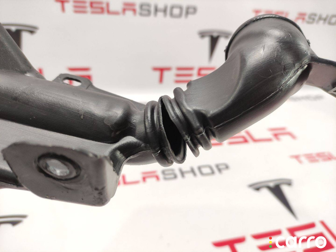 1090850-00-E бачок омывателя Tesla Model 3 2019г. - фото №3