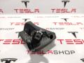 1090850-00-E бачок омывателя Tesla Model 3 2019г. - фото №4