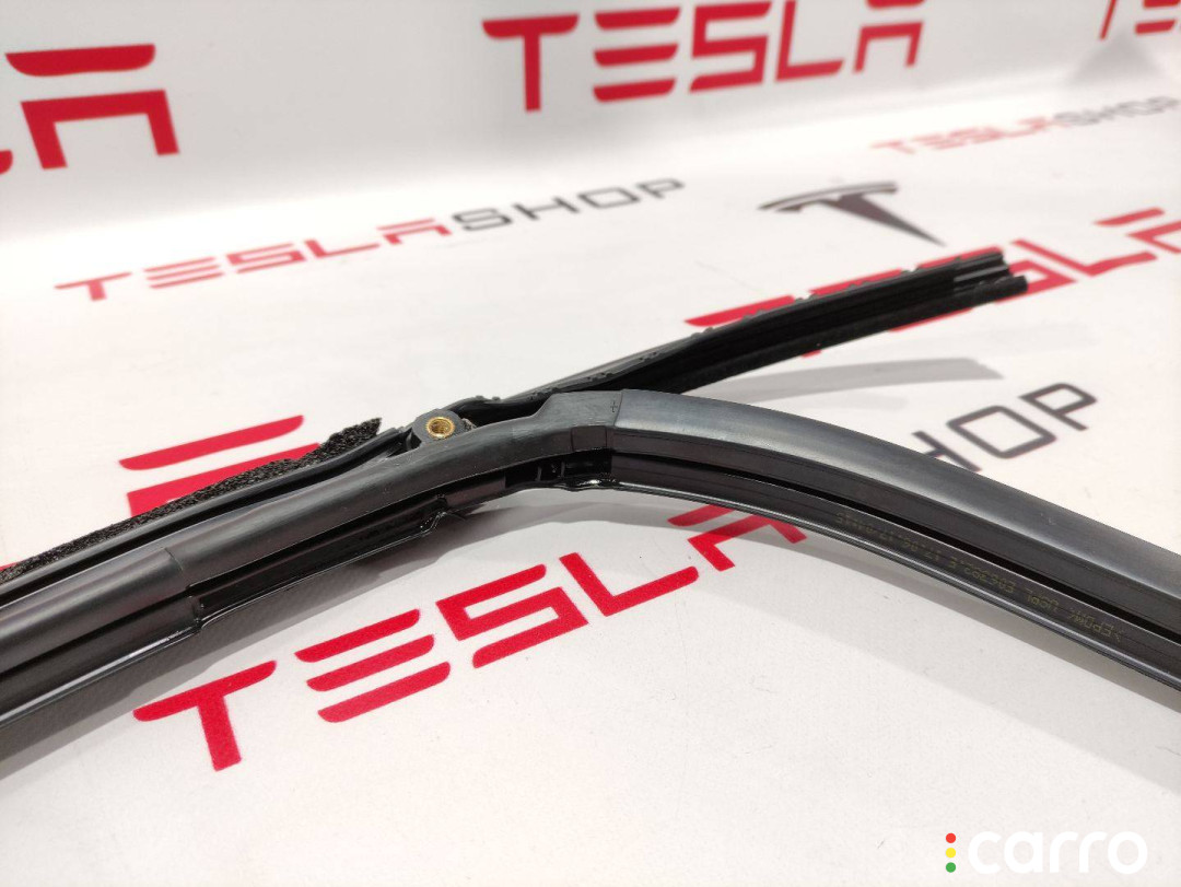 1032278-00-D, 1032278-00-E уплотнитель задний правый Tesla Model X 2017г. - фото №3