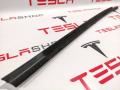 109578900C молдинг двери задней левой Tesla Model S - фото №3