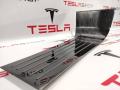 1023170-02-C декоративная накладка центральной консоли Tesla Model S 2015г. - фото №2