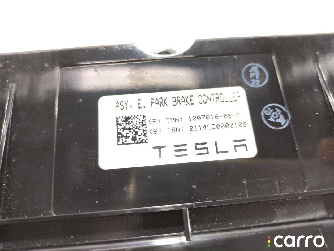 1007618-00-E ЭБУ электронного стояночного тормоза Tesla Model S 2015г. - фото №2