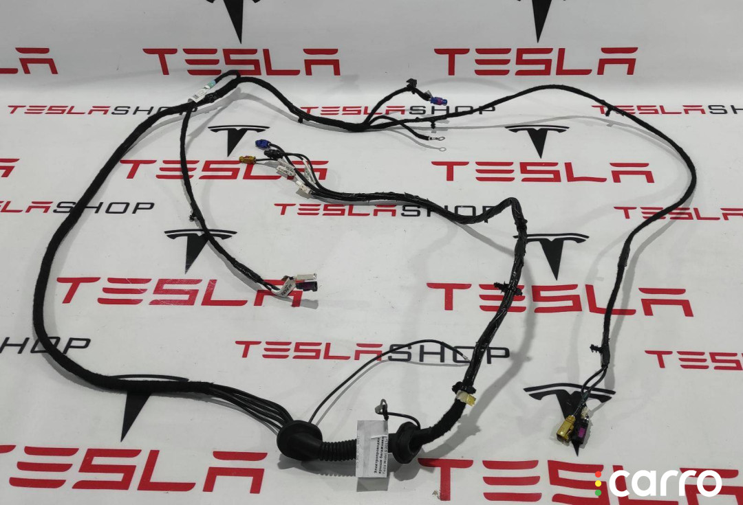 1004429-90-P Проводка крышки багажника Tesla Model S 2015г. - фото №1