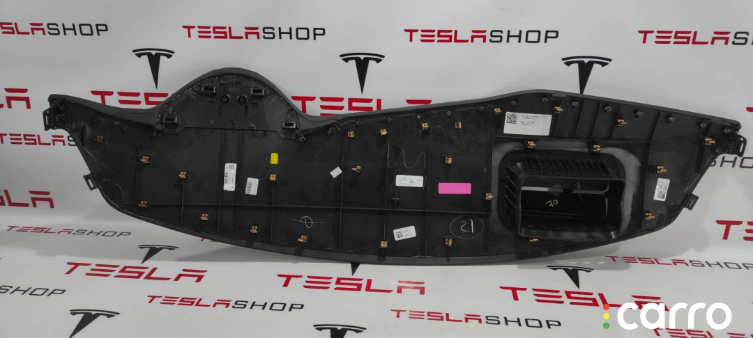 1060695-12-D панель передняя салона (торпедо) Tesla Model X - фото №3
