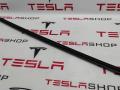 1080745-00-F, 1080745-50-F молдинг двери задней левой Tesla Model 3 - фото №2