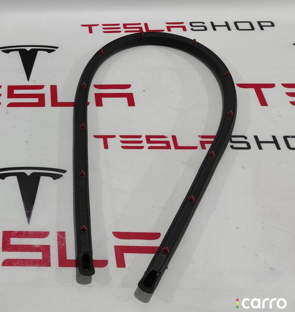 1009153-00-A уплотнитель капота Tesla Model S 2015г. - фото №2