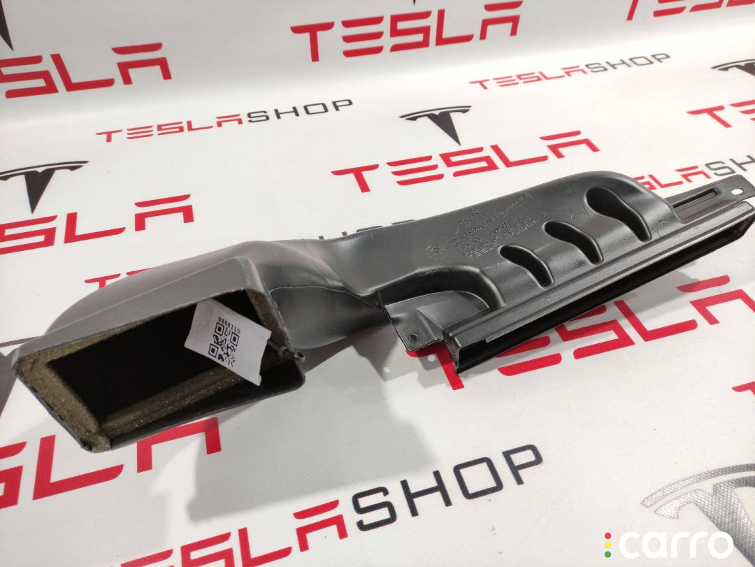 1083388-00-D воздуховод Tesla Model 3 - фото №1