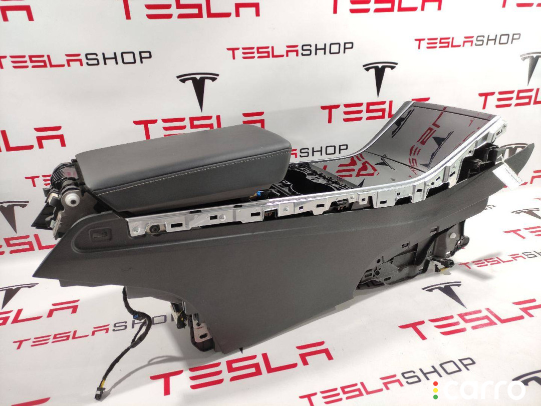 1087900-00-E Центральная консоль Tesla Model 3 - фото №4